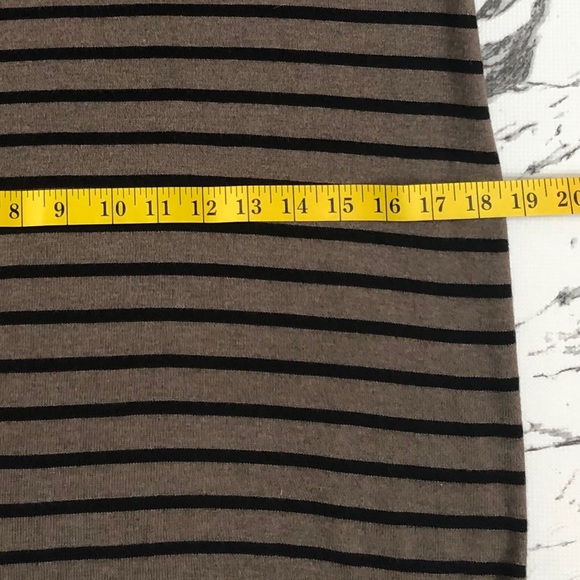 Loft Sweater Dress - Picture 4 of 6